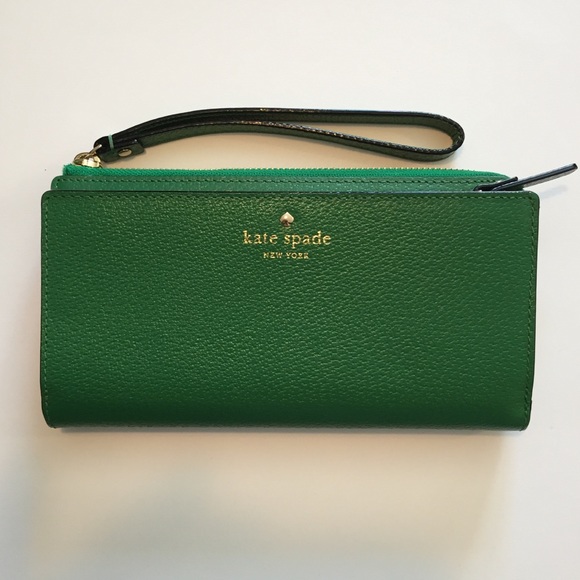 kate spade Handbags - Kate Spade Grand Street LaytonTech wallet/wristlet